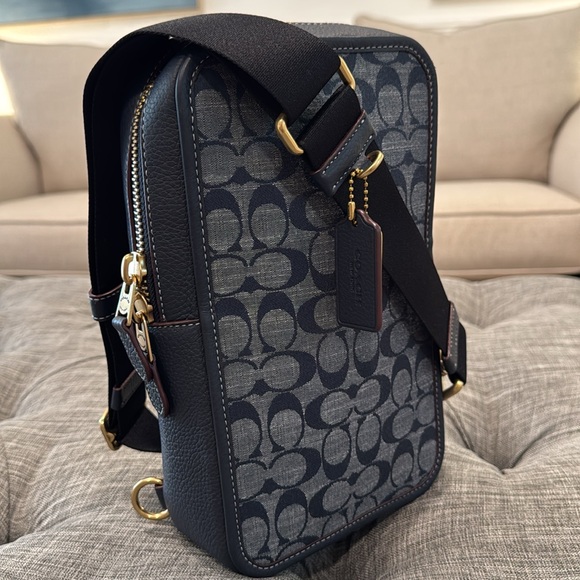 Coach Bag Denim Signature Crossbody Fanny Messenger - Picture 3 of 17